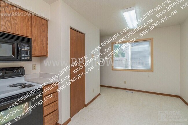 Foto del edificio - 4112 Harris St