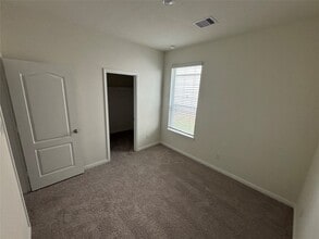 Building Photo - 2823 Lyra Ct