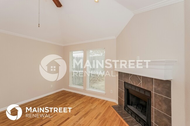 Building Photo - 3020 Laurel Creek Dr