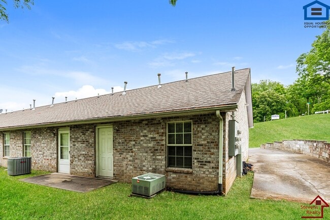 Building Photo - 6485 Son Light Way