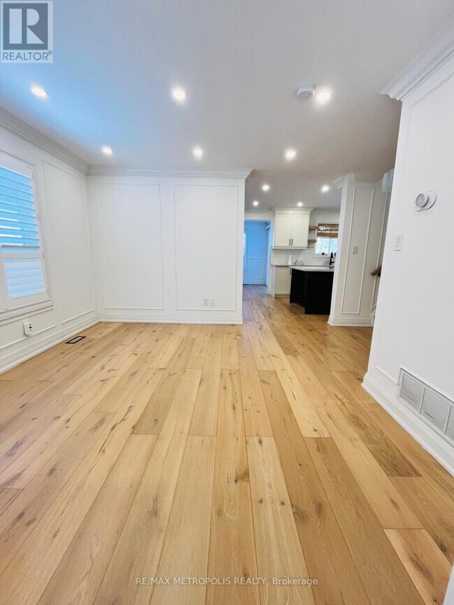 Photo du bâtiment - 133 Lady May Dr