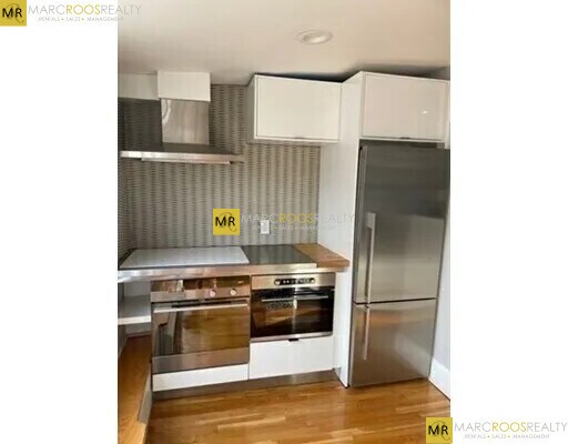 Foto del edificio - 806 Tremont St
