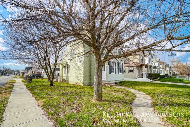 Building Photo - Really nicely redone, big kitchen, yard, S...