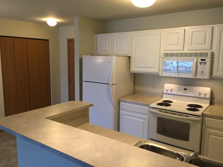 Primary Photo - 200 Prairie Heights Dr