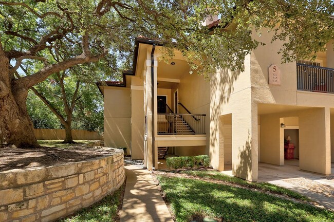 Foto del edificio - 9525 N Capital of Texas Hwy