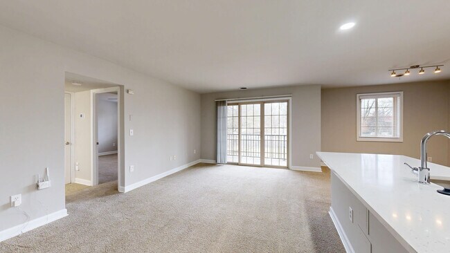 Interior Photo - Arbor Park of Alexandria