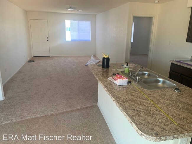 Building Photo - 4 br, 2 bath House - 7961 E 44th Ln