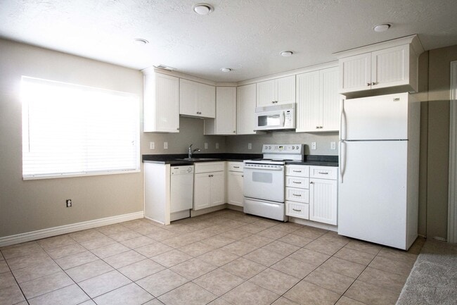Foto del edificio - 8236 Pin Oak Dr