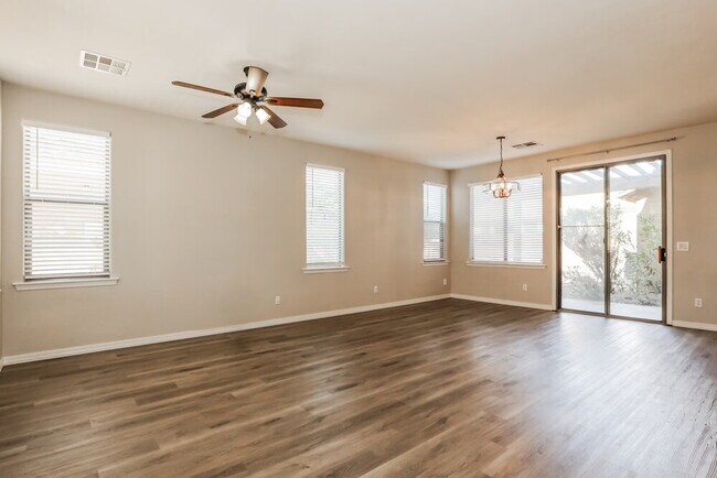 Foto del edificio - 2757 S Cupertino Dr