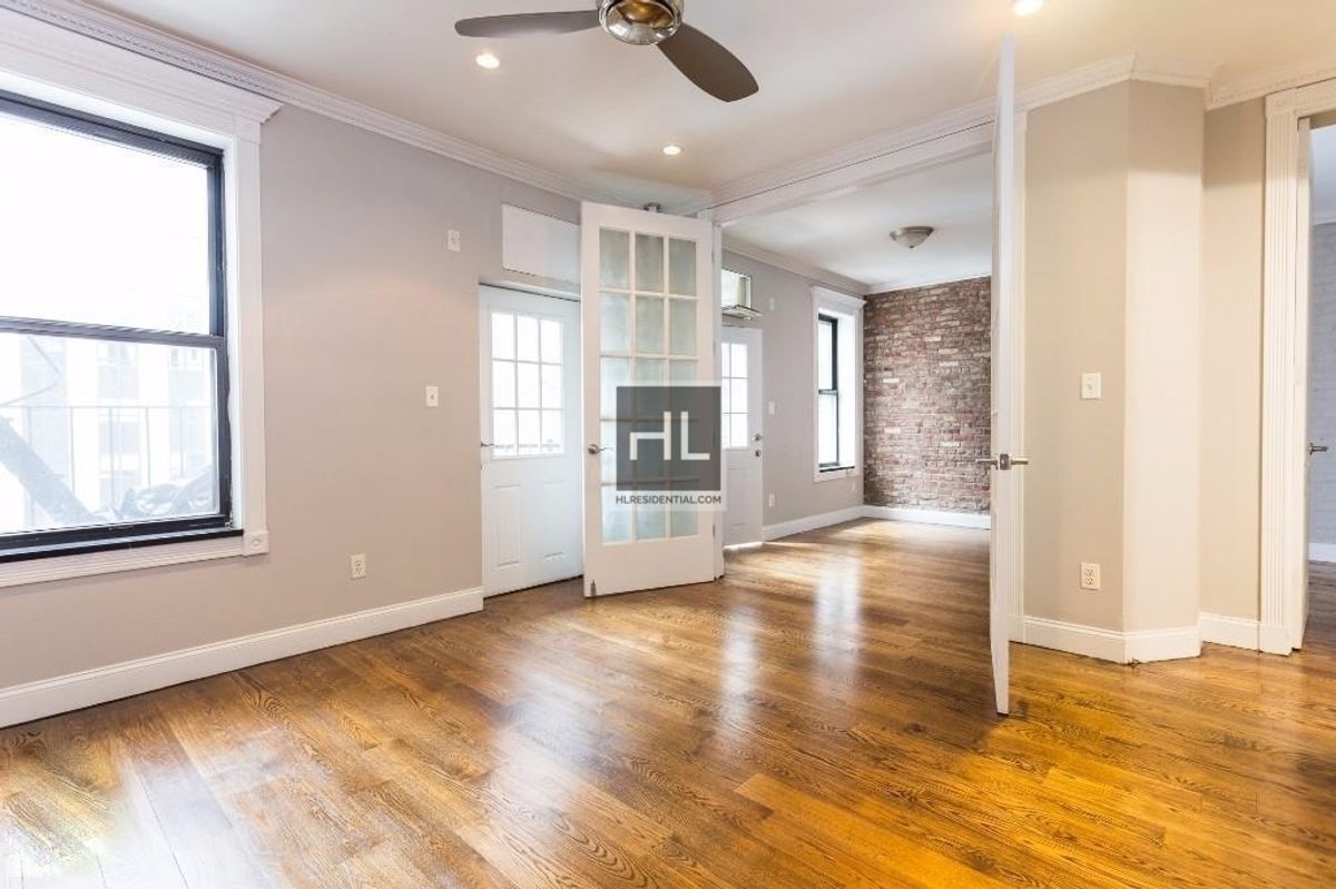 Foto principal - East 18th Street