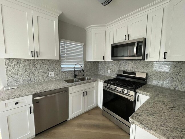 Foto del edificio - Multi Generation Home 4 Bedroom 3 Bath