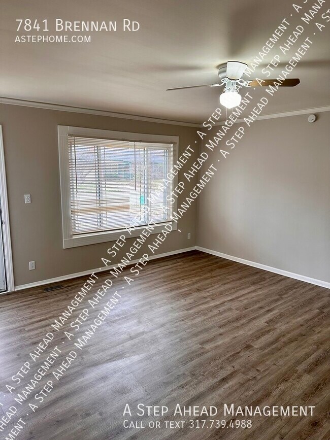 Foto del edificio - 7841 Brennan - 3 Bed - New Everything!
