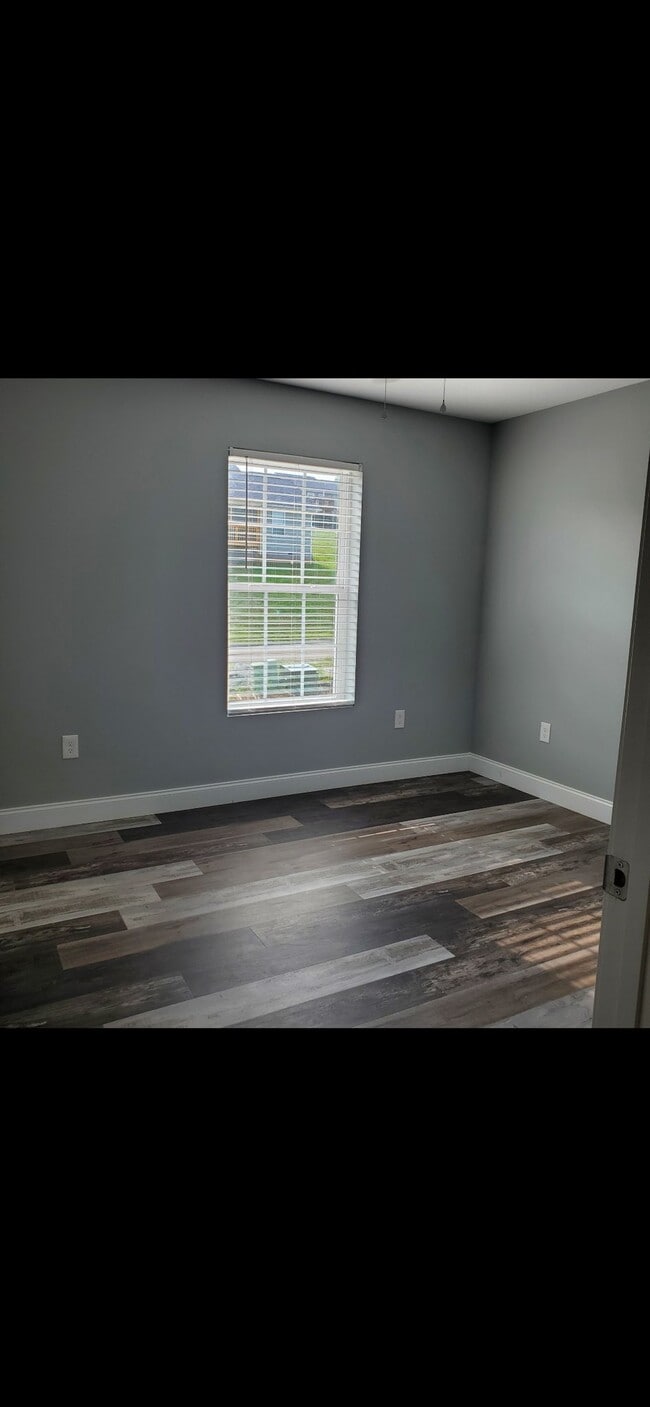 Building Photo - 1262 Jessica Loop