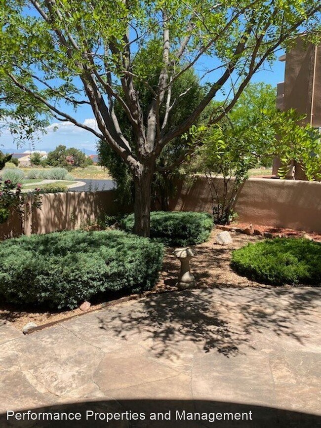 Foto del edificio - 3 br, 2 bath House - 16 Prairie Crest Drive