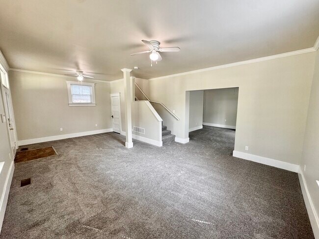 Building Photo - 1275 Tutwiler Ave