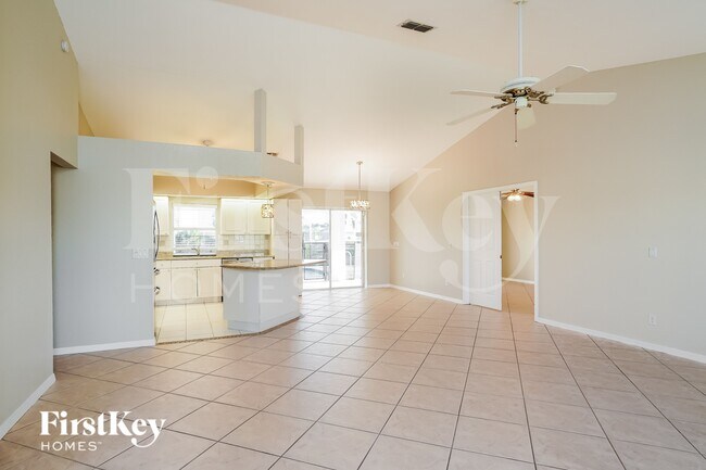 Building Photo - 2223 NE 1st Terrace