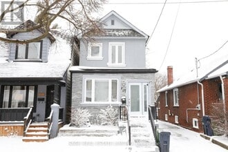 Building Photo - 207 Cedarvale Ave