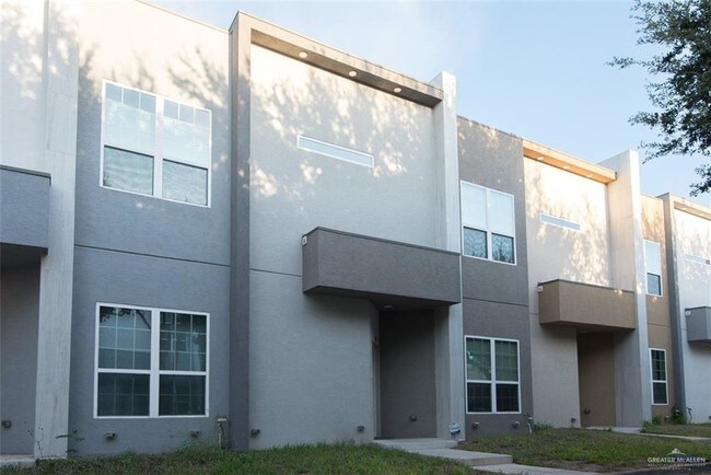 Foto del edificio - 2205 S 6th St