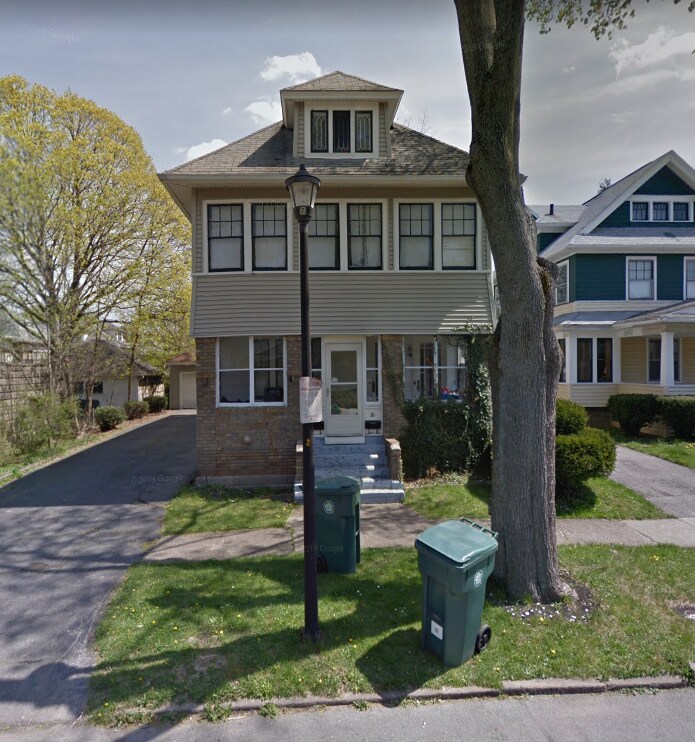 18 Colgate St, Rochester, NY 14619 Townhome Rentals in Rochester NY