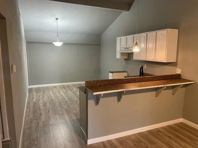 Foto del edificio - 6605 Spring Lark Dr