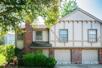 Building Photo - 5619 Riley St