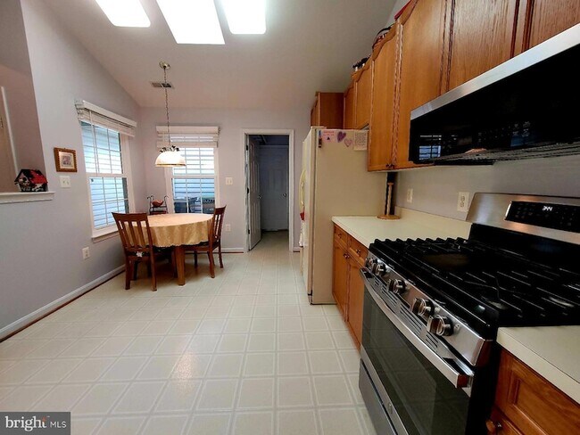 Foto del edificio - 11611 Hampshire Ct