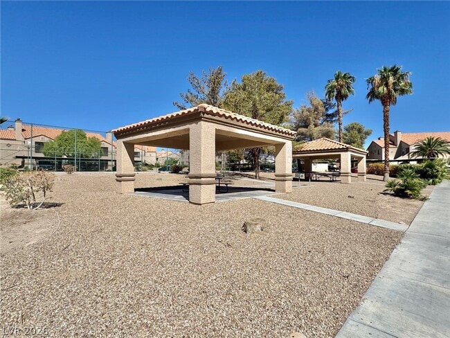 Building Photo - 3450 Erva St
