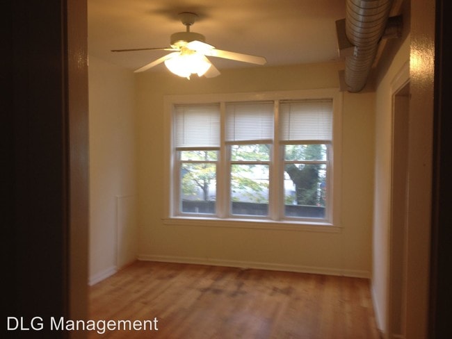 Foto del edificio - 1738 W Touhy Ave