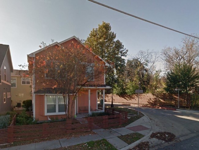 Building Photo - 1601 Miriam Ave
