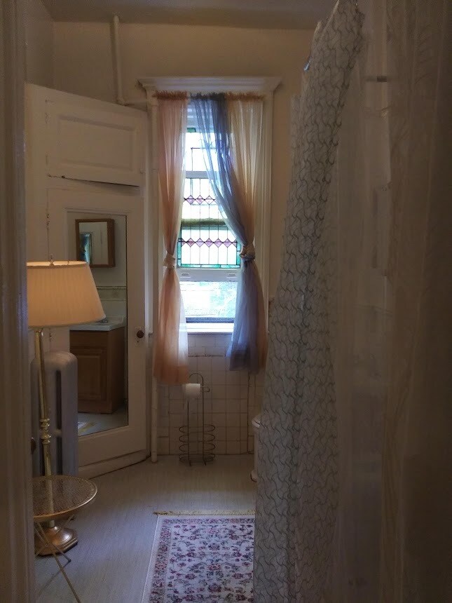 556 W 165th St Unit 2, New York, NY 10032 Apartments in New York, NY