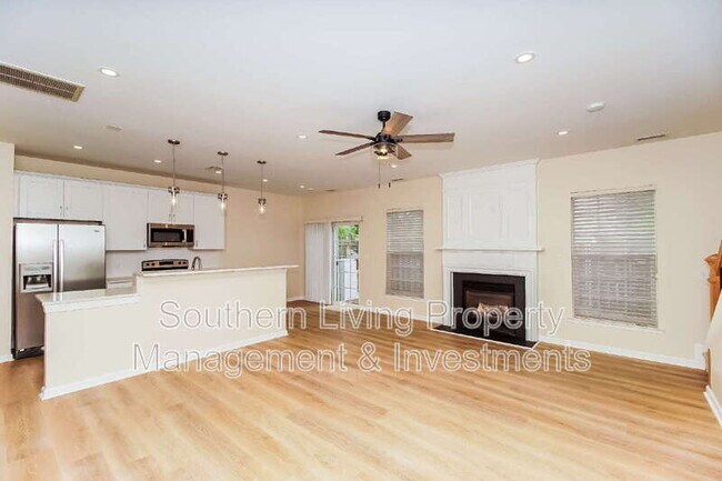 Foto del edificio - 8803 Ormeau Dr
