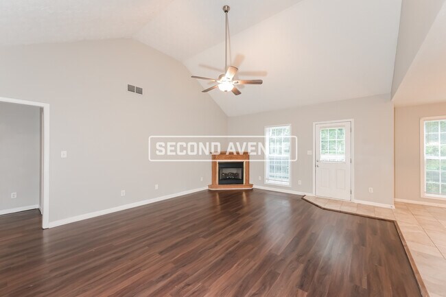 Building Photo - 512 Gatewood DR