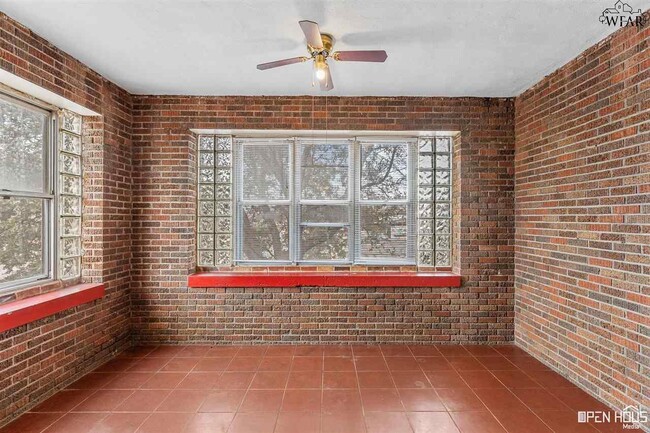 Foto del edificio - 1821 9th St