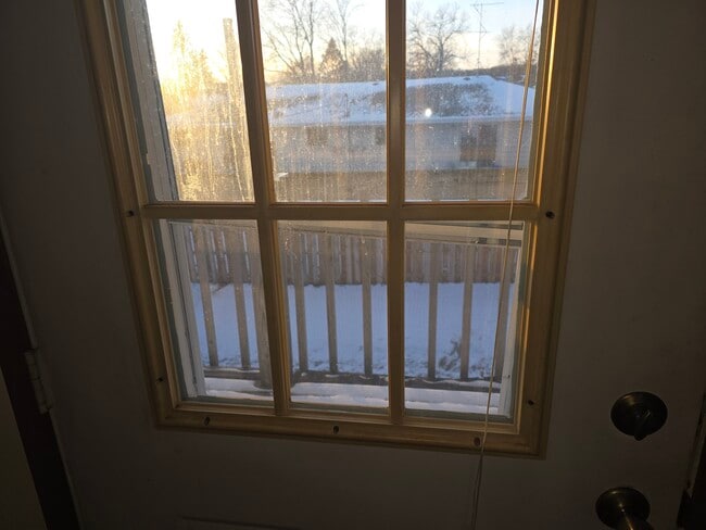 Building Photo - 466 Appleton St