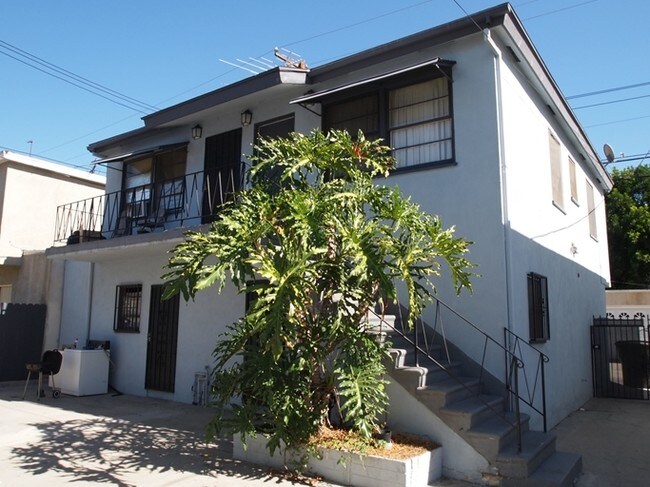 Building Photo - 7902 S Milton Ave