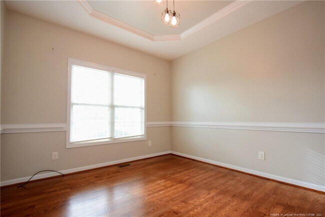 Building Photo - 4033 Des Planes Ave