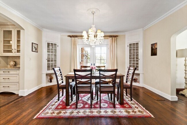 Foto del edificio - 115 Aspen Ave