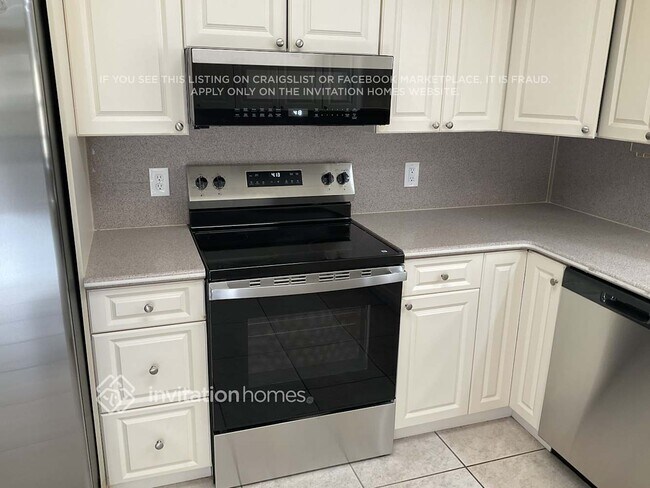 Foto del edificio - 4030 NW 103rd Dr