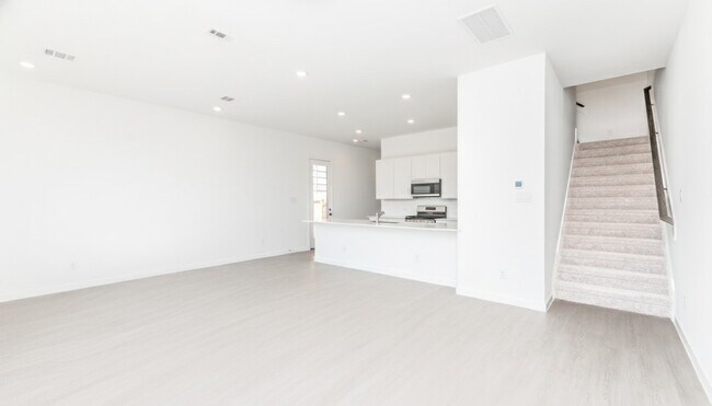 Foto del edificio - 2206 Diagonal Ln