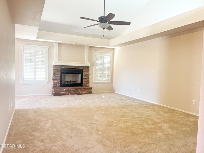 Foto del edificio - 10726 White Sands Dr