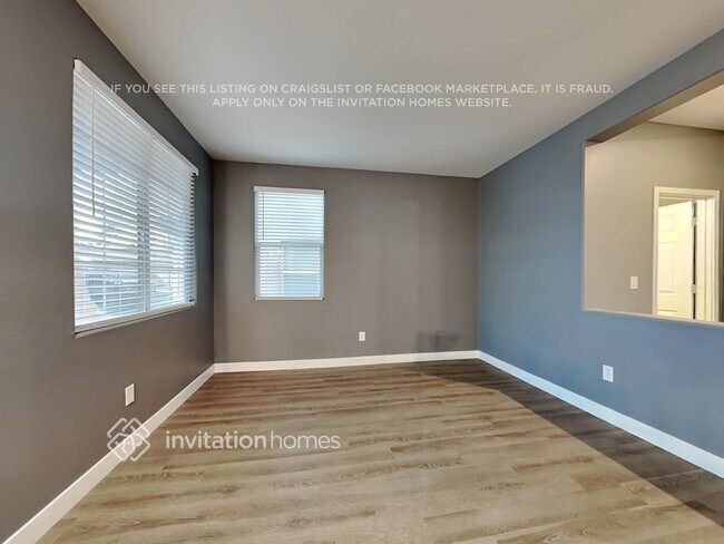 Foto del edificio - 6745 Sea Swallow St