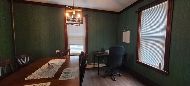 Foto del edificio - 4 Bedroom 1 bathroom home located in Leola PA