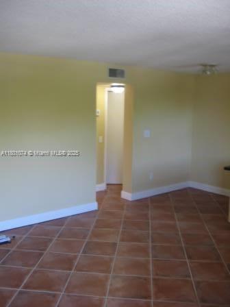 Foto del edificio - 1801 S Treasure Dr