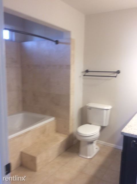 Foto del edificio - 4 br, 2 bath House - 2010 Mesa Ave
