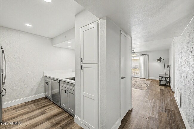 Foto del edificio - 3314 N 68th St