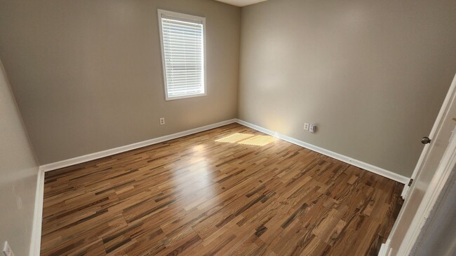 Foto del edificio - 1325 Stevens Ave NE