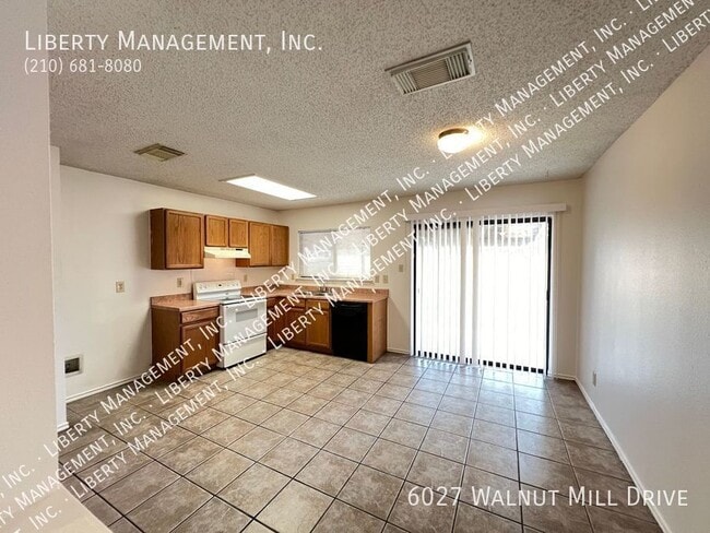 Building Photo - 6027 Walnut Mill Dr