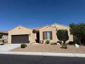 Building Photo - 19255 Castana St