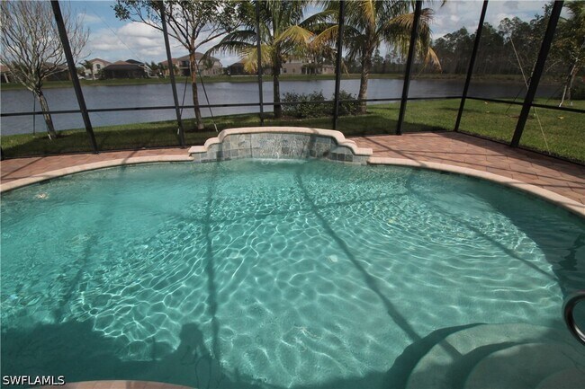 Foto del edificio - 3279 Tahoe Ct