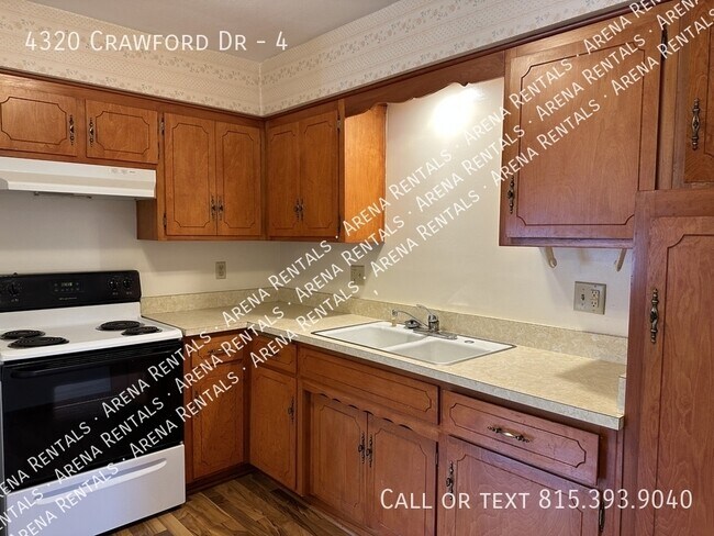 Foto del edificio - 4320 Crawford Dr